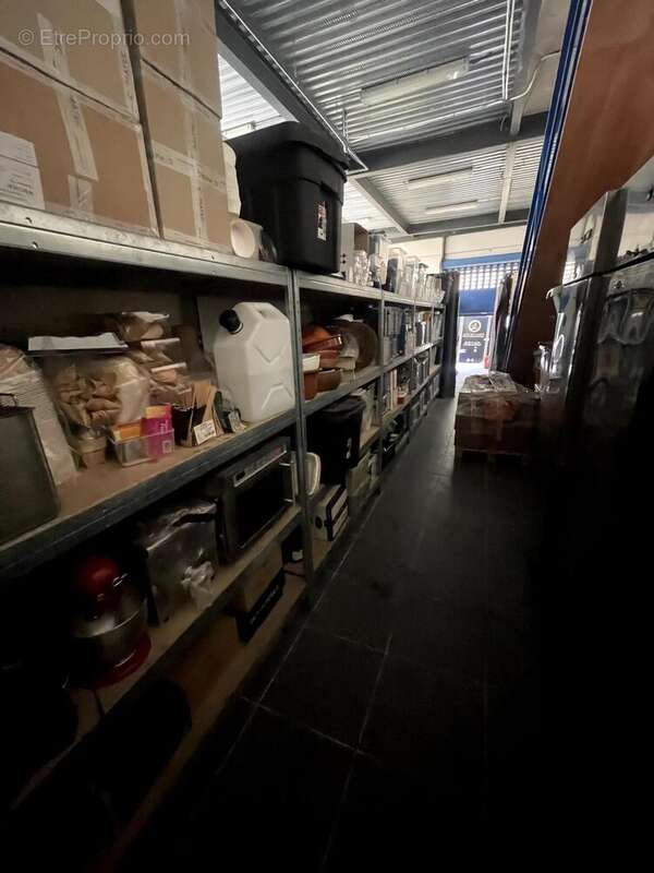 Photo 4 - Commerce à LE LAVANDOU