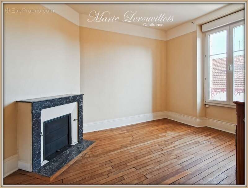 Maison à ROMILLY-SUR-SEINE