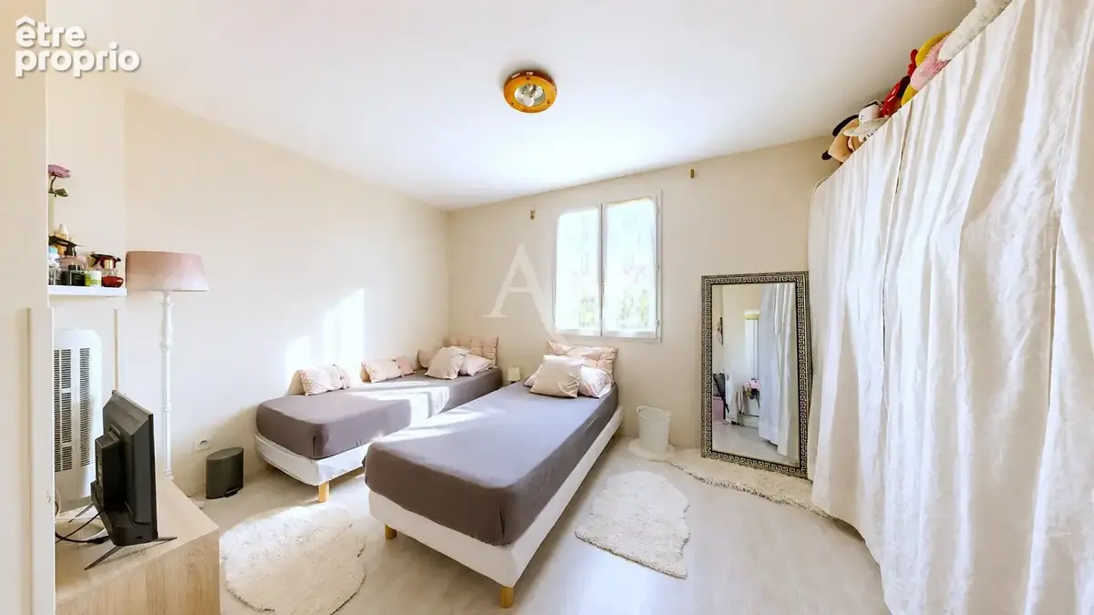 Maison Les Mureaux 127m² - 4 chambres - photo 10