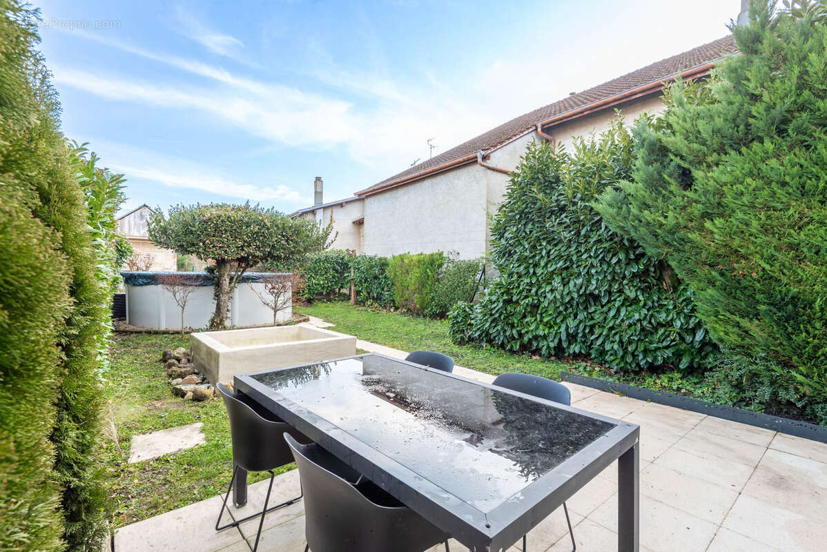 Maison à VEIGY-FONCENEX