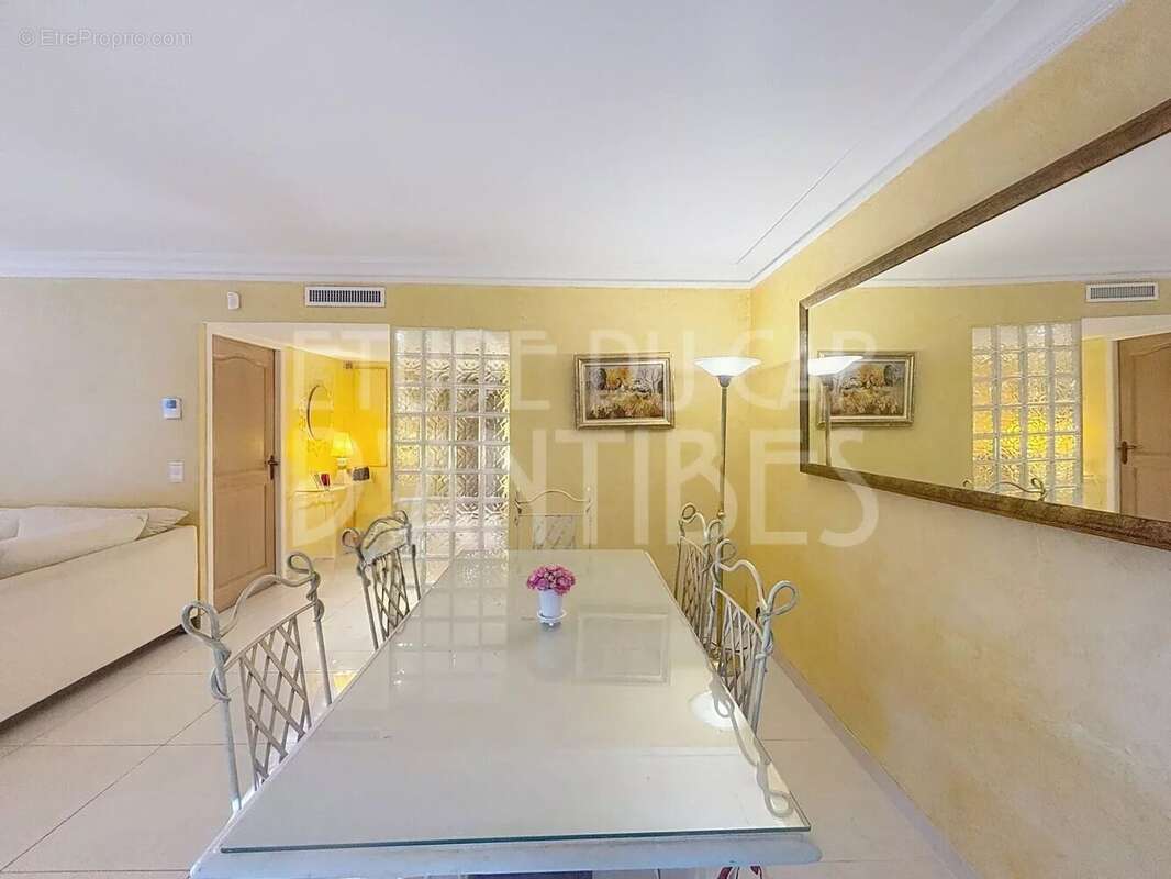 Appartement à ANTIBES