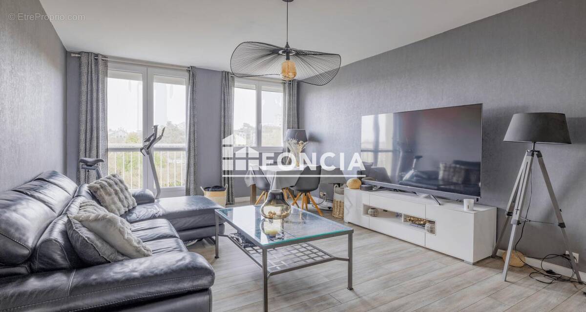 Appartement à LYON-5E