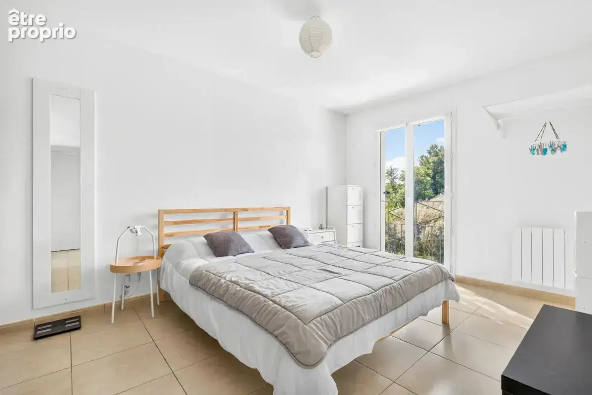 À vendre en exclusivité – maison-appartement t4 avec terrasse, garage et stationnement - photo 7