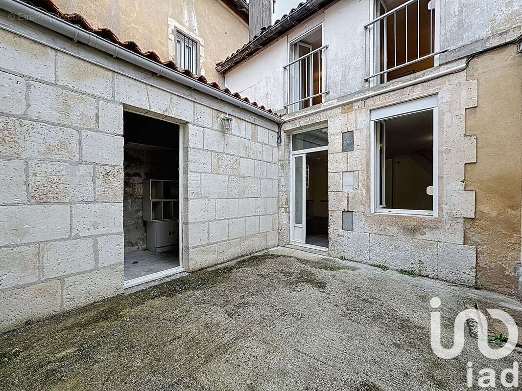 Photo 4 - Maison à MAGNAC-SUR-TOUVRE
