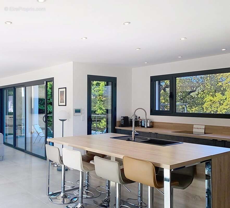 Maison à PORTO-VECCHIO