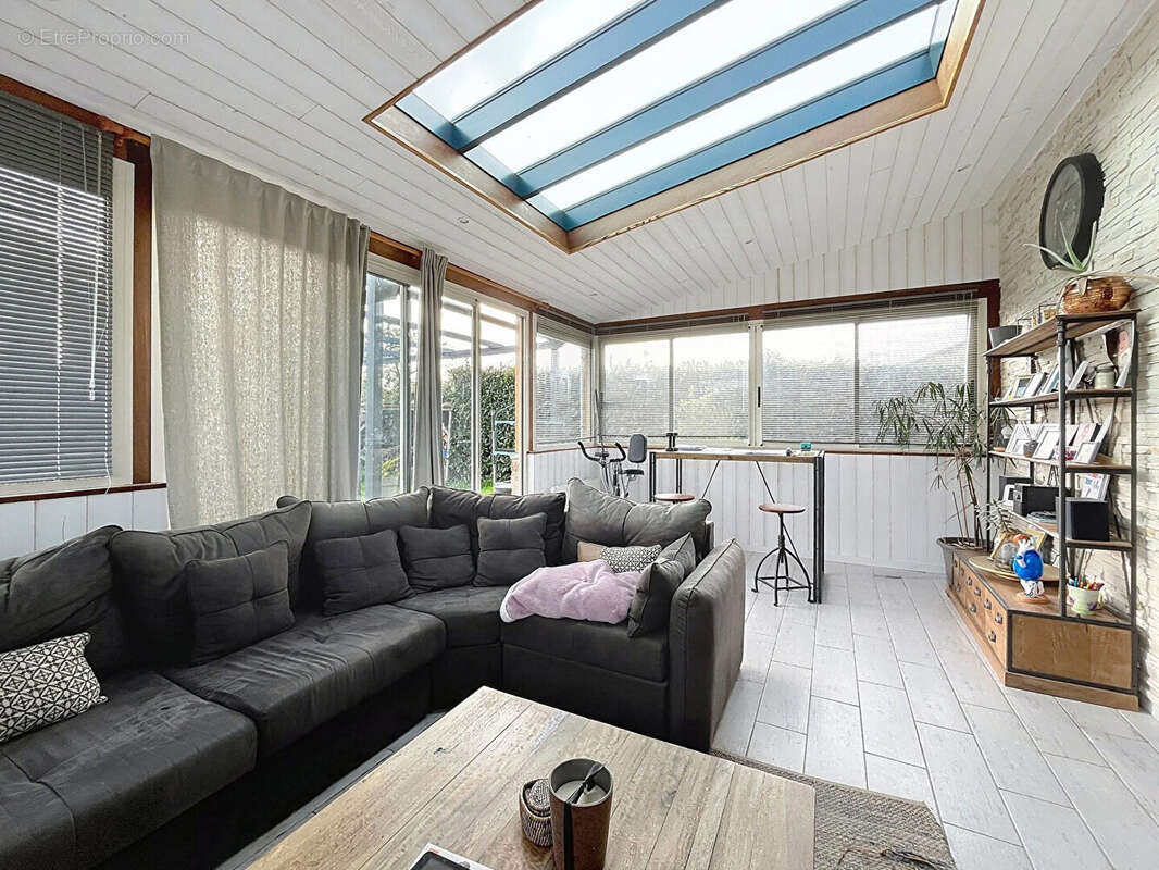 Maison à SAINT-MELOIR-DES-ONDES