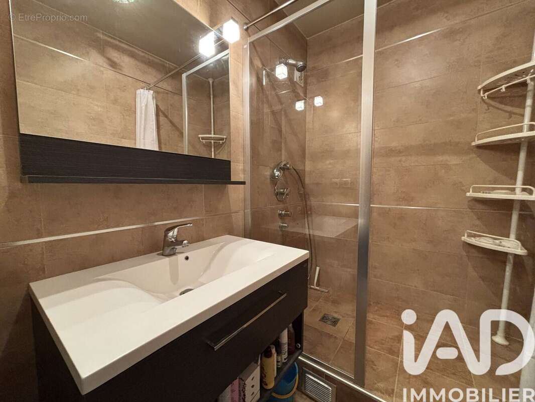 Photo 8 - Appartement à VILLIERS-SUR-MARNE