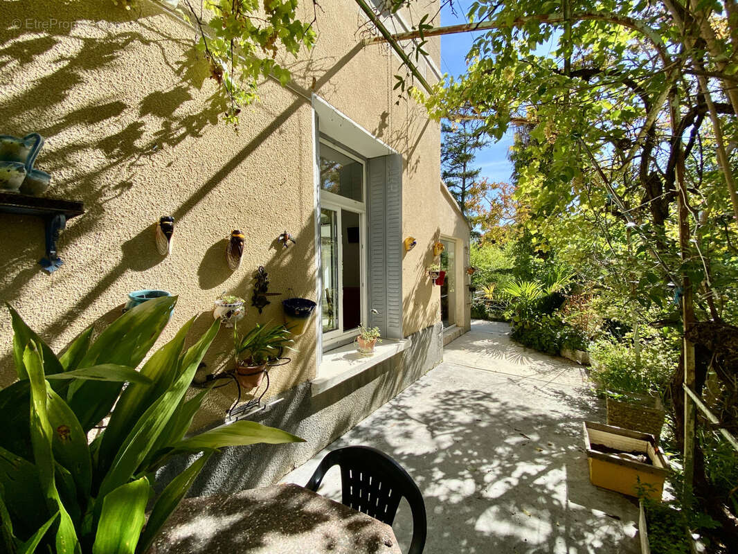 Maison à BUIS-LES-BARONNIES