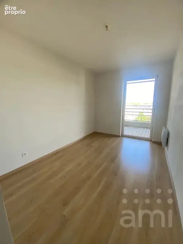 Appartement Niort  -3 pièces - 61 m2 - photo 8