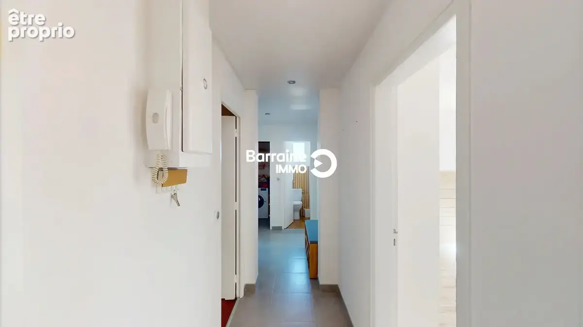 A vendre- lorient-keryado  appartement t3 de 60 m²- balcon-stationnement-vue degagee - photo 11