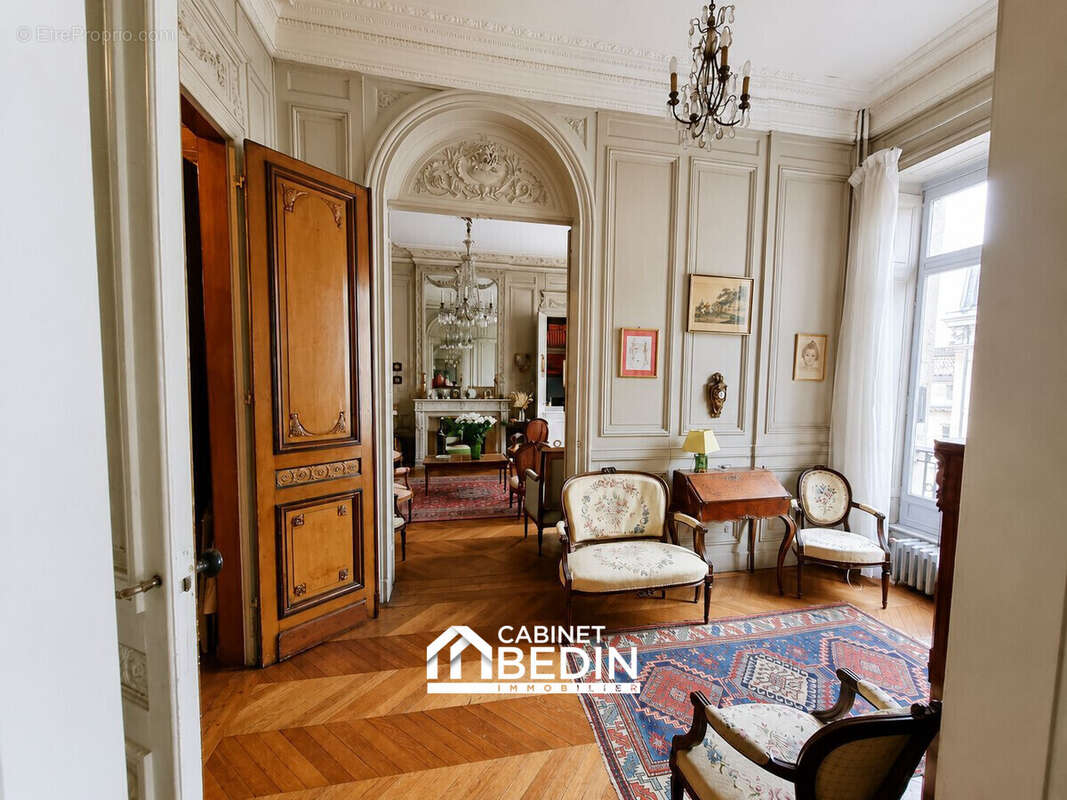 Appartement à BORDEAUX