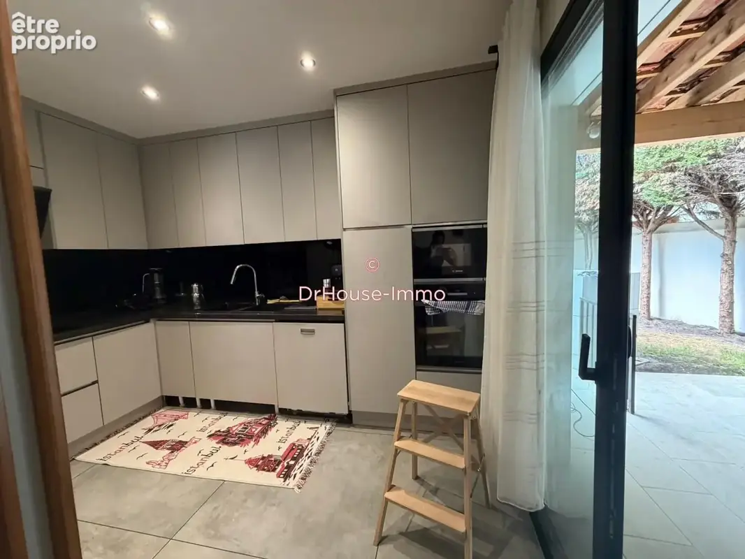 Maison 6 pièces 172 m² à vendre à Pessac (33600) - photo 3