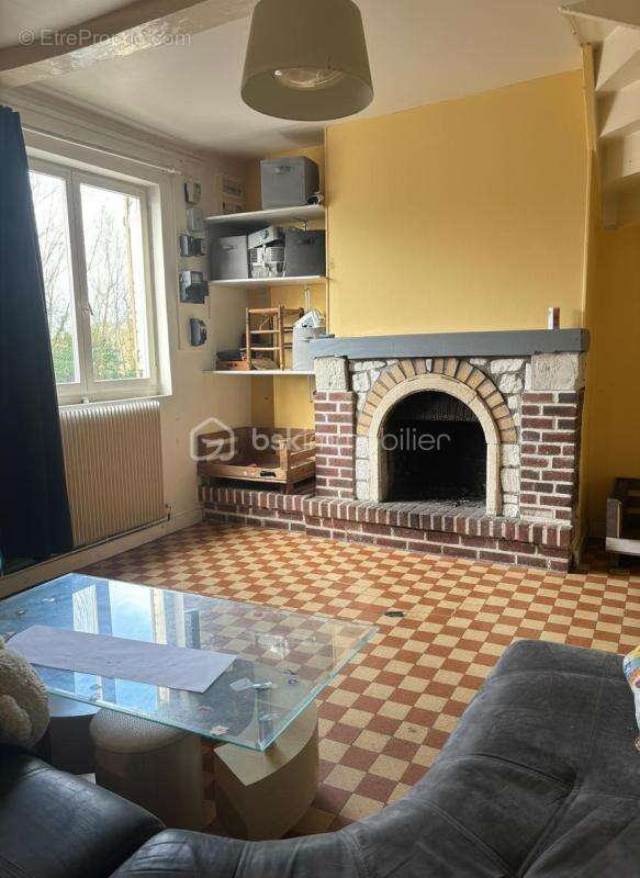 Maison à NASSANDRES