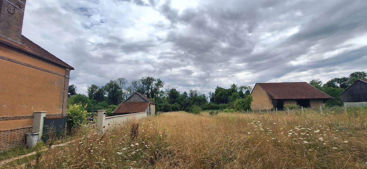 Terrain à VULAINES