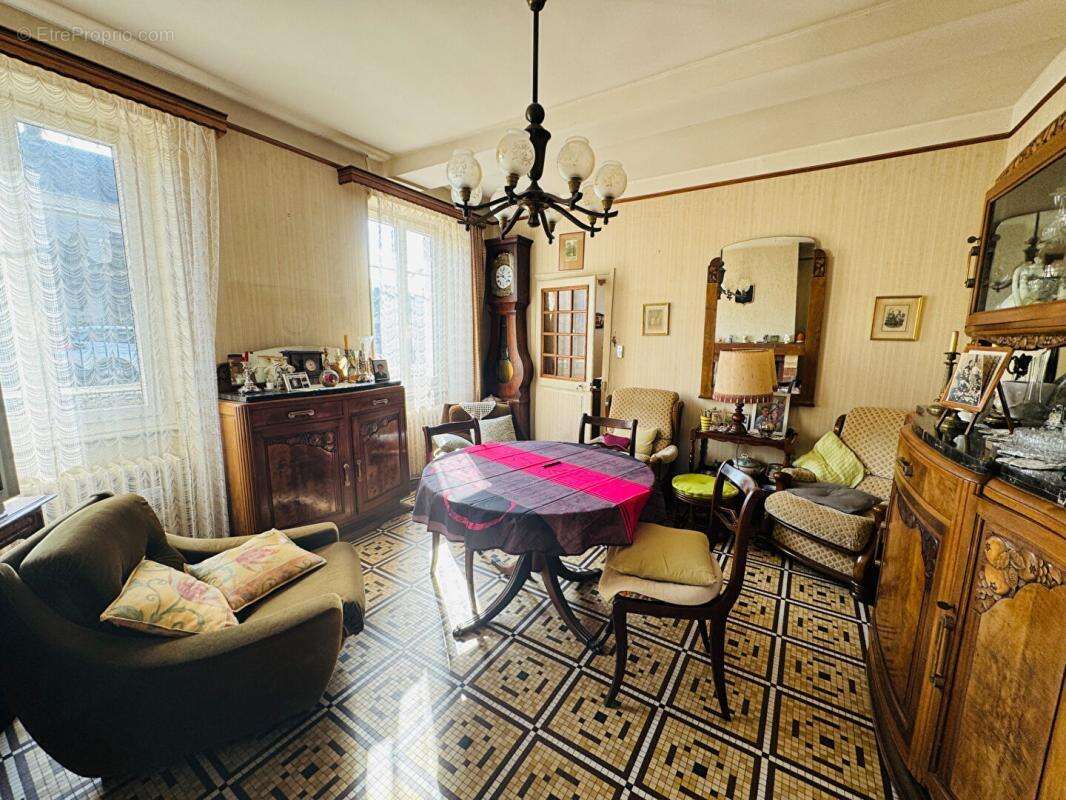 Maison à GUERIGNY