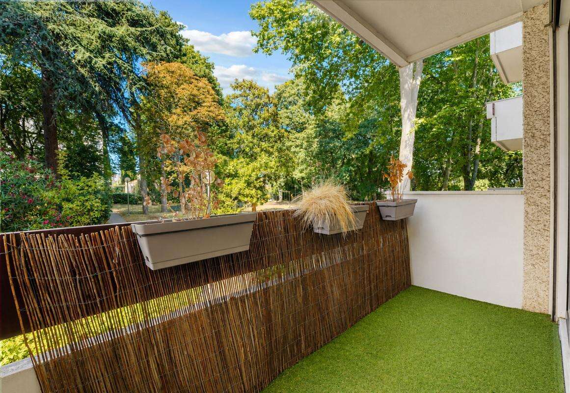 Toulouse St-Exupéry : T3 de 89m² - Résidence arborée - photo 2