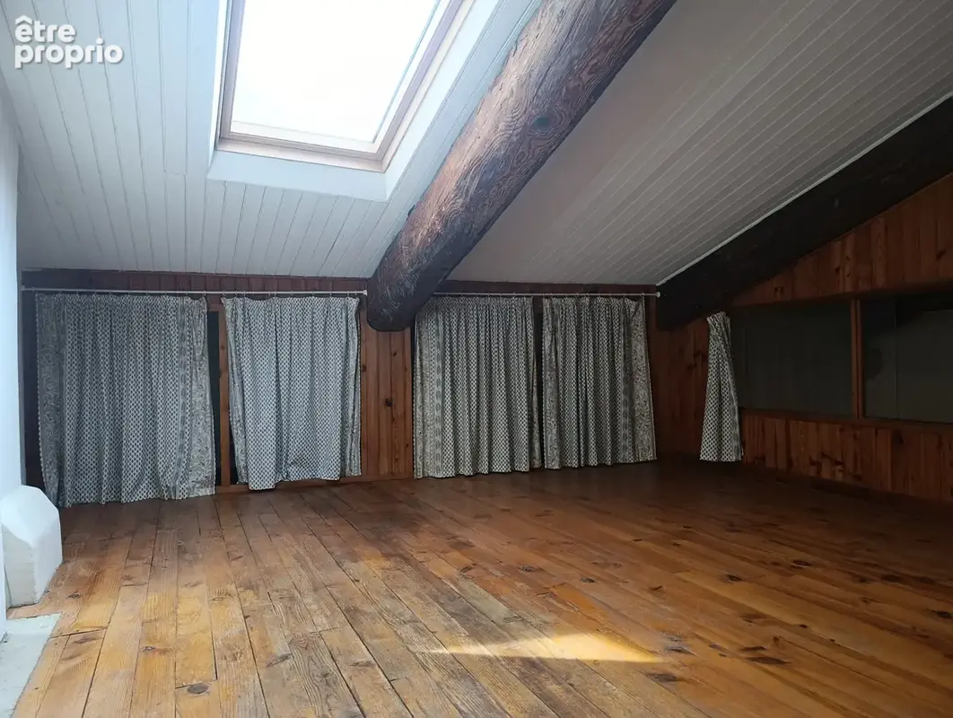 Maison de village avec garage - photo 8