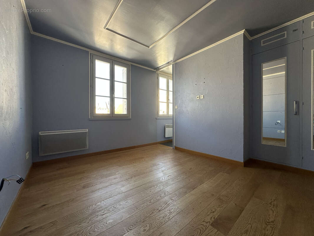 Appartement à BARBEZIEUX-SAINT-HILAIRE