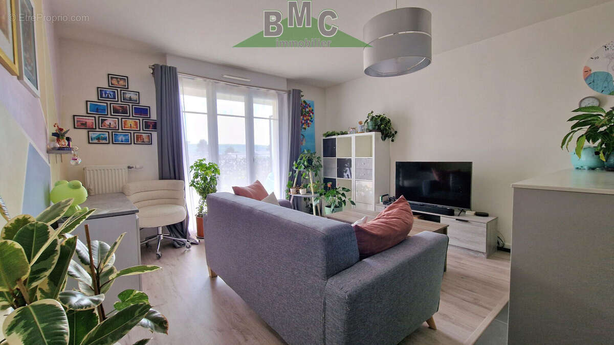 Appartement à LE PLESSIS-BOUCHARD