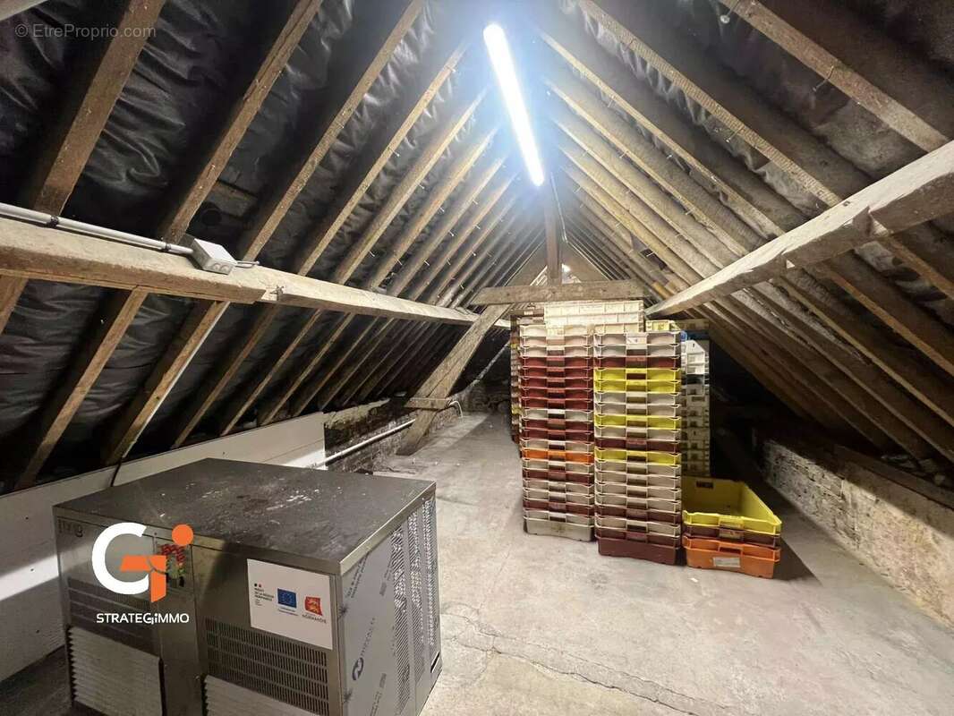 Appartement à GREGES