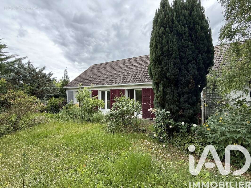 Photo 3 - Maison à LE MEE-SUR-SEINE