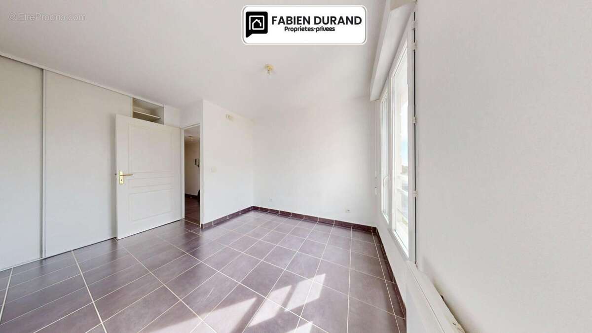 Appartement à MANDELIEU-LA-NAPOULE