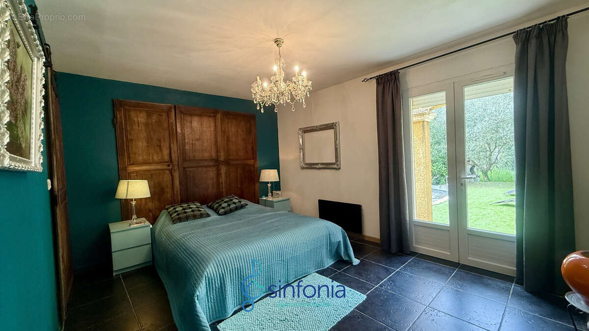 Maison à ARPAILLARGUES-ET-AUREILLAC