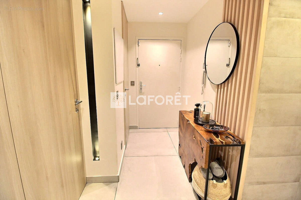 Appartement à GENNEVILLIERS