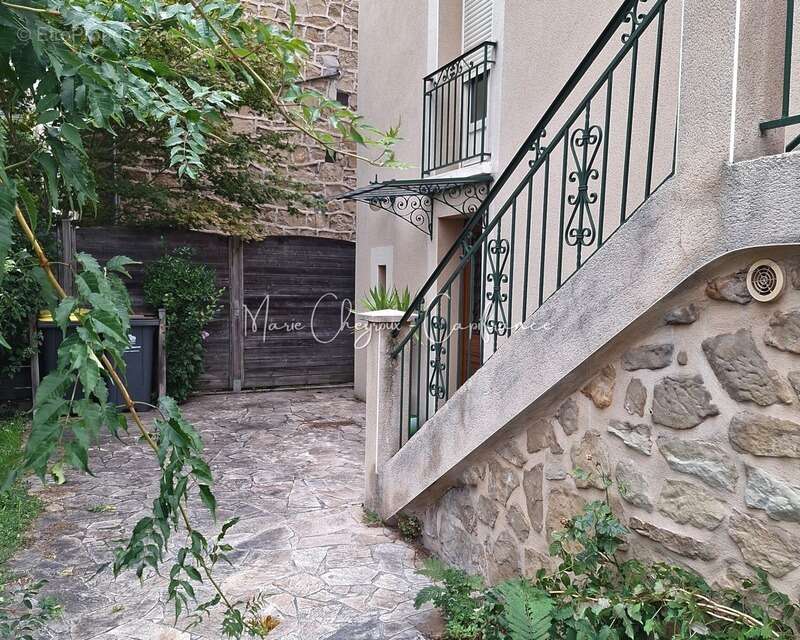 Appartement à BRIVE-LA-GAILLARDE