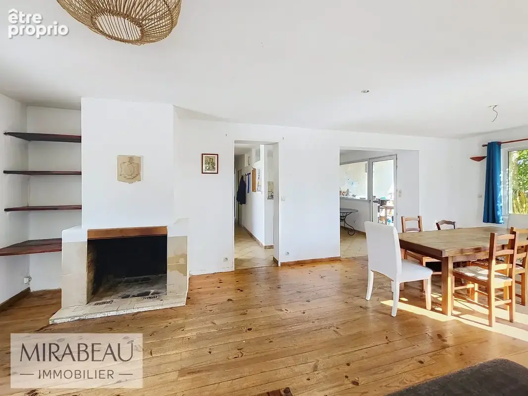 Maison 4 pièces 111 m² à vendre à La Motte-D'aigues (84240) - photo 6