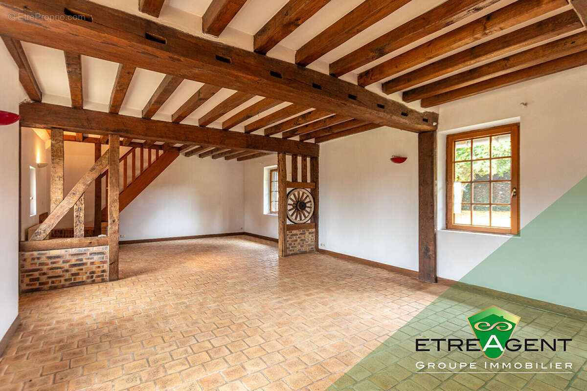 Maison à SAINTE-MARGUERITE-DE-L'AUTEL