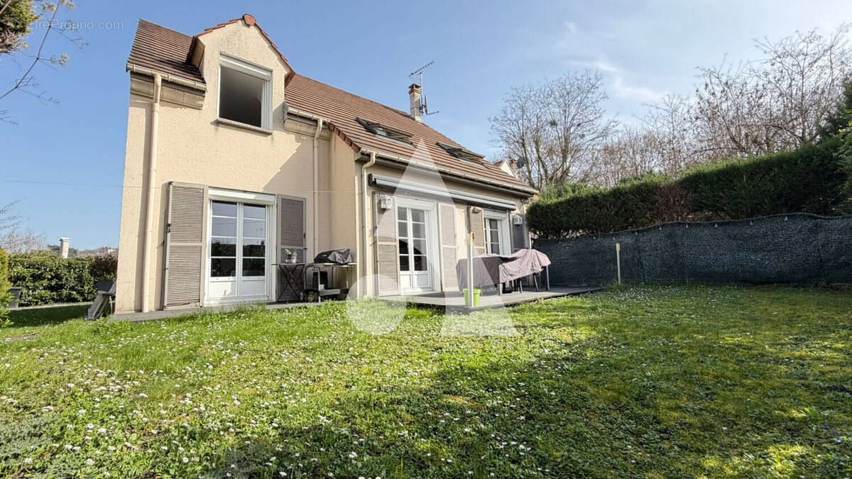 Maison à SOISY-SOUS-MONTMORENCY