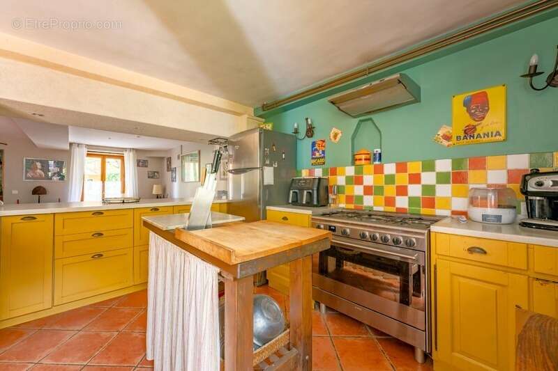 Maison à vendre 6 pièces VILLEFRANCHE SUR SAONE (69) - photo 7
