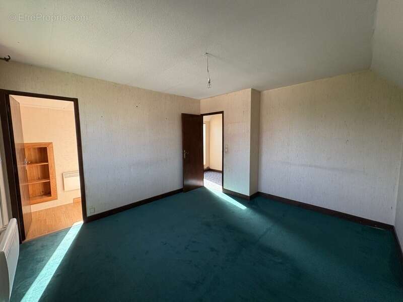 Maison à rénover avec vie de plain-pied 4 Chambres sur sous-sol dans le bourg de SAINT-VIGOR-D'YMONVILLE (76430) - photo 25