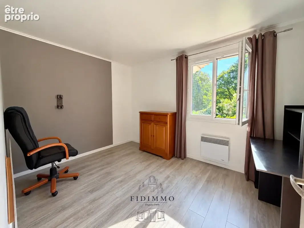 4400 - Triplex esprit maison avec jardin - photo 6