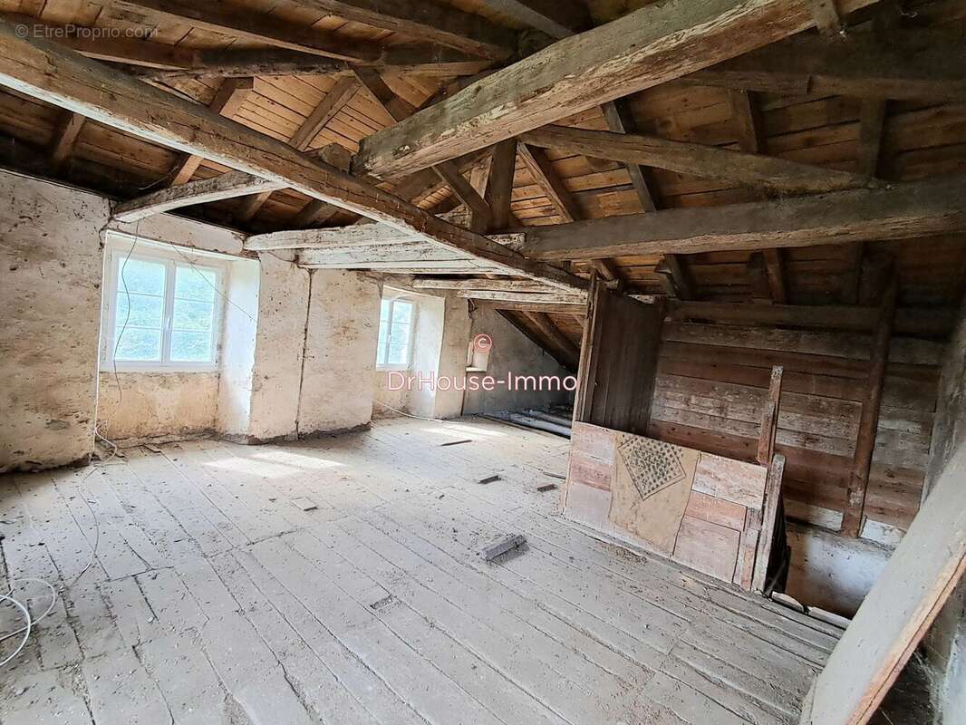 Maison 200 m² à Le Brignon  - photo 9