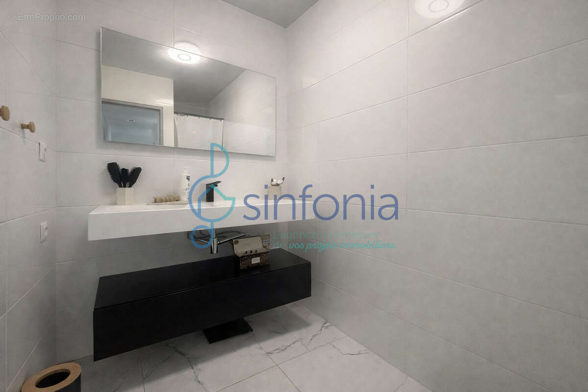Appartement à LUNEL