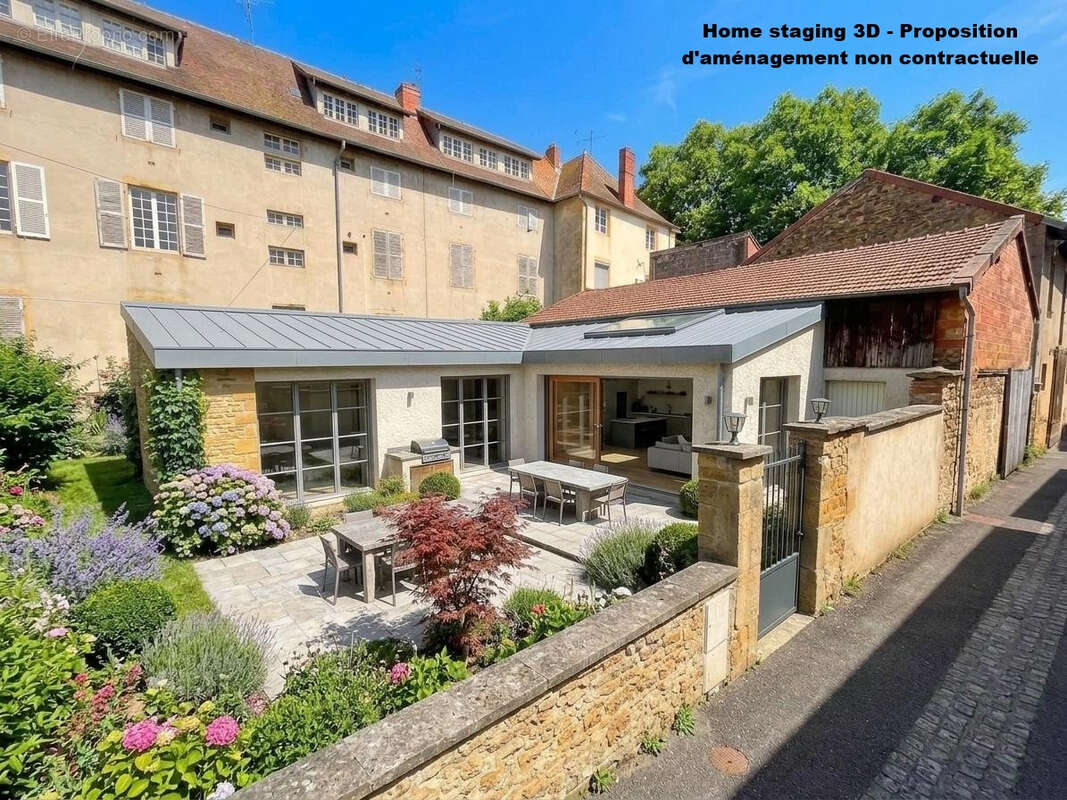 Maison à CHARLIEU