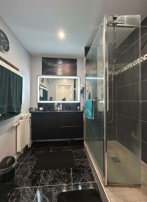 Appartement à LIMEIL-BREVANNES