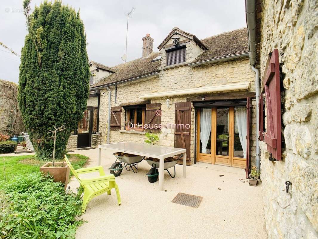 Maison à CHEVRAINVILLIERS