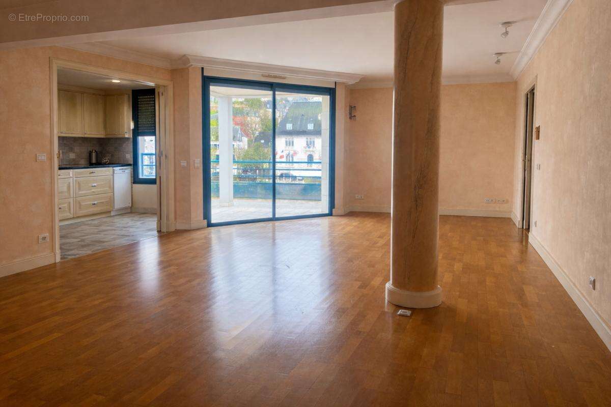 Appartement d'exception avec vue sur la Vézère - Centre-ville de Terrasson-Lavilledieu (24120) 5 pièce(s) 116 m2 - photo 2