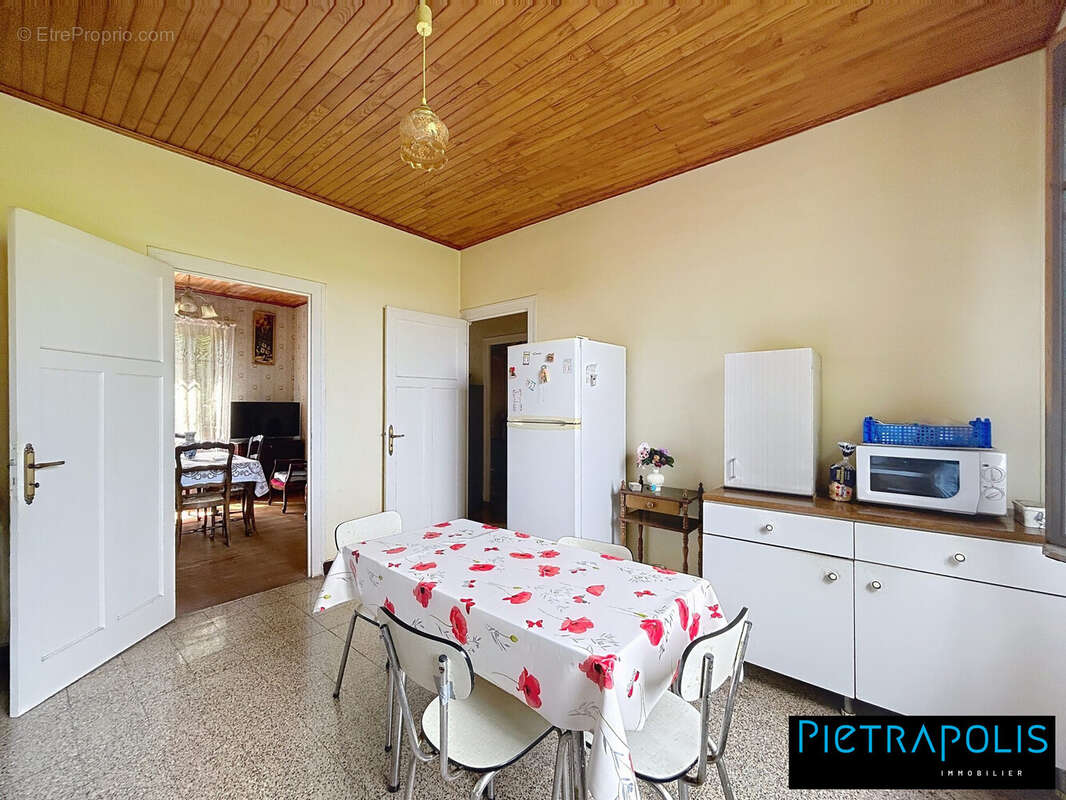 Maison à DECINES-CHARPIEU