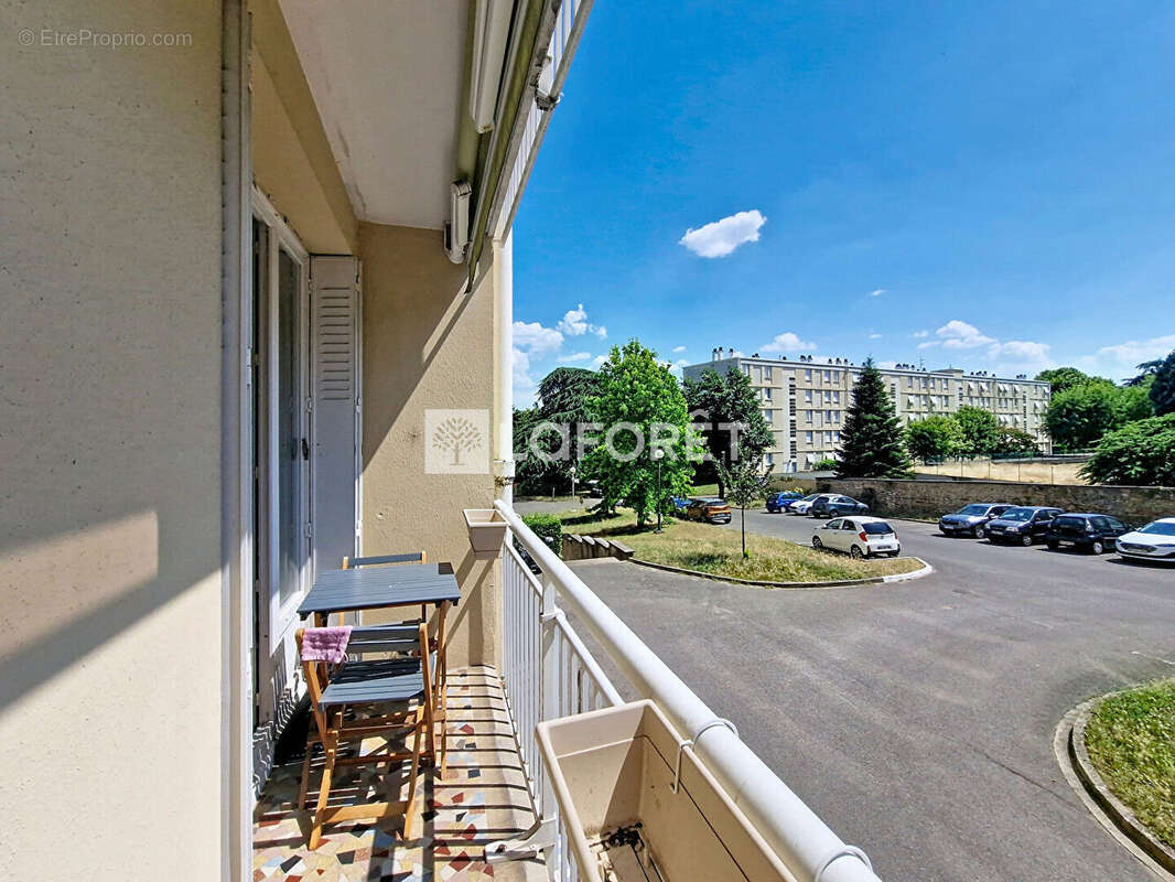 Appartement Caluire Et Cuire 3 pièce(s) 57.77m2 - photo 5