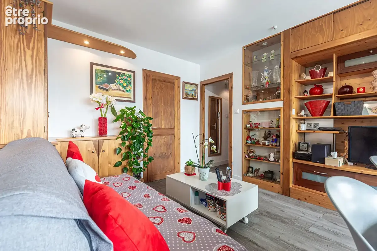 Agence immobiliere laforet - exclusivite - "coccinelle" - appartement t3 de 44,59m2 - veranda - cave - dernier etage - dpe d - r - photo 12