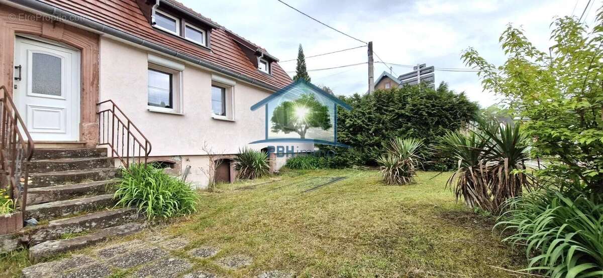 Maison à WINGEN-SUR-MODER