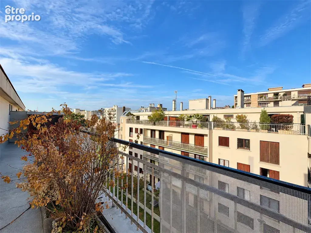 Puteaux dernier etage quartier centre-ville - photo 11