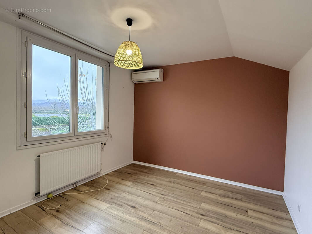 Maison à BOEIL-BEZING