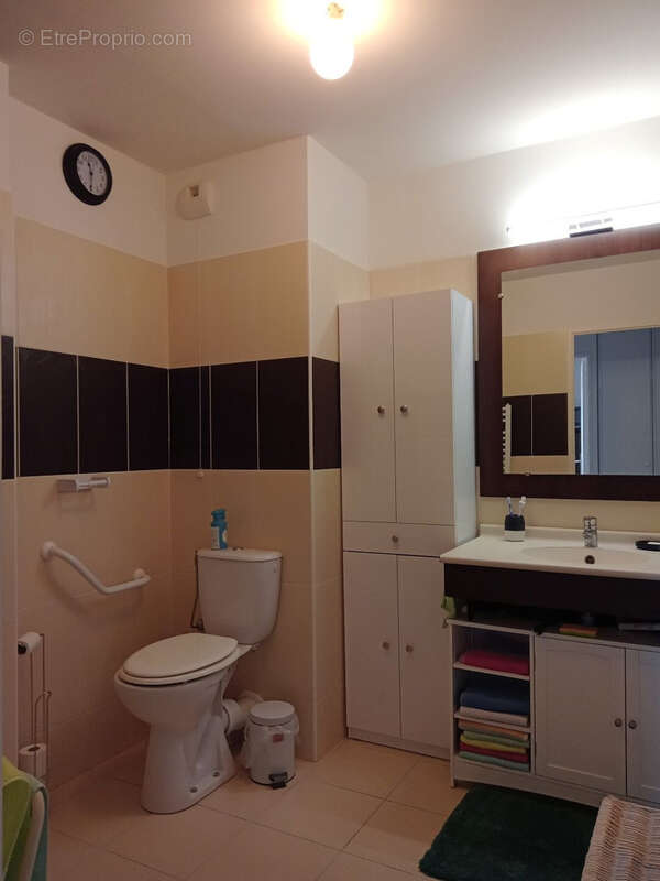 Appartement à PUGET-SUR-ARGENS