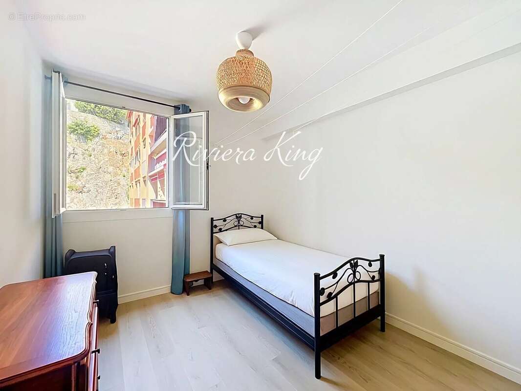 Appartement T4 avec balcon - Centre de Villefranche sur Mer - - photo 5