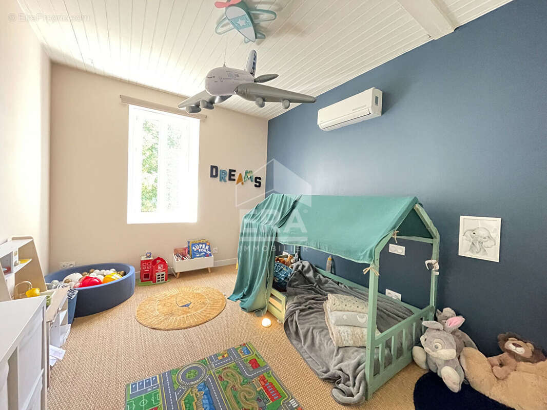 Maison à SAVIGNAC-LES-EGLISES